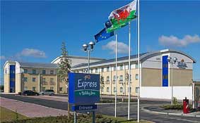 Holiday Inn Express Cardiff Airport,  Cardiff airport